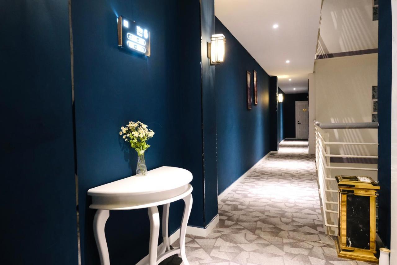 Nicecy Nganha Hotel Ho Chi Minh City Exterior photo