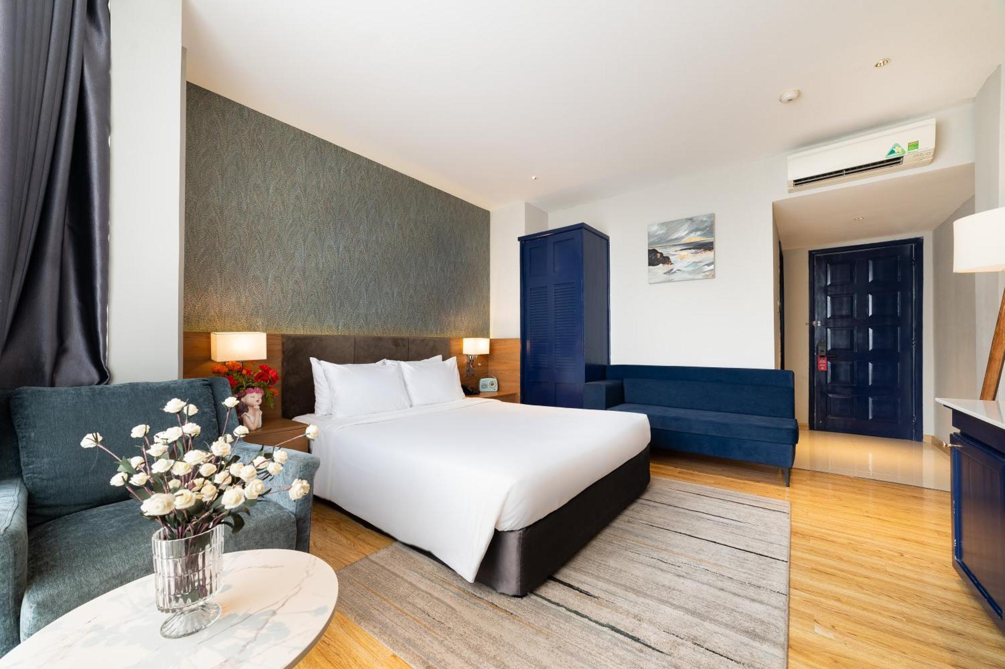 Nicecy Nganha Hotel Ho Chi Minh City Exterior photo