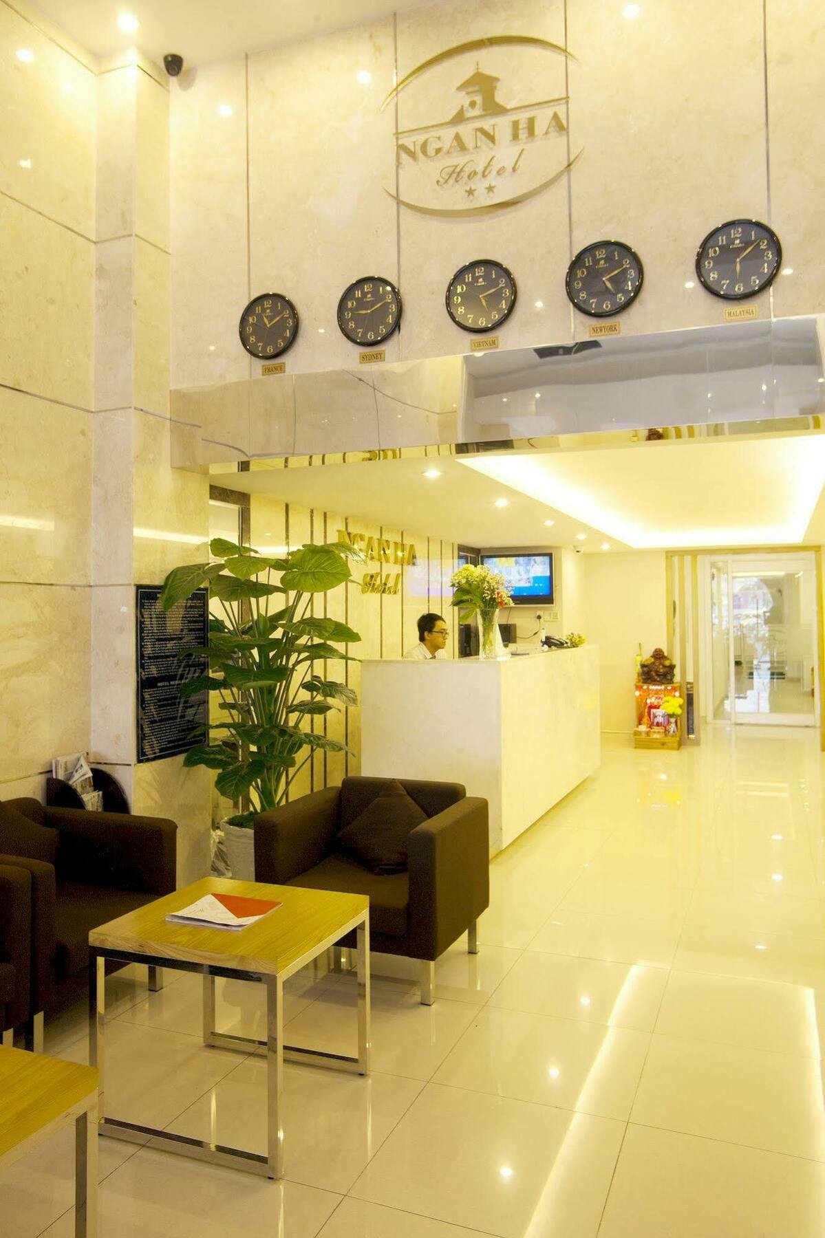 Nicecy Nganha Hotel Ho Chi Minh City Exterior photo